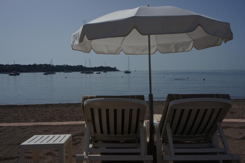 Agay Beach Hotel Saint-Raphaël 외부 사진